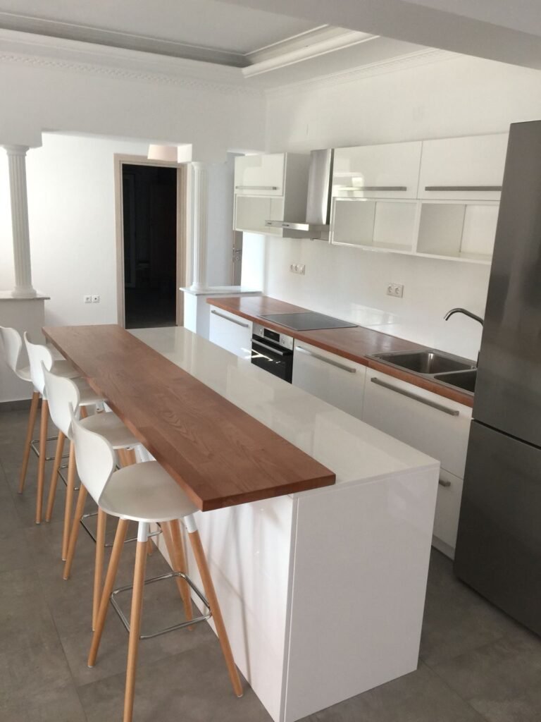 Τραπέζι Κουζίνας